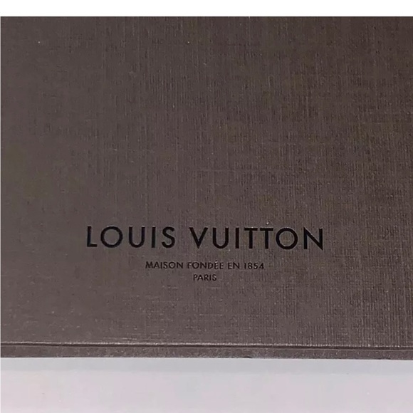 Authentic Louis Vuitton LV Brown Paper Receipt Holder Envelope Folder - Picture 4 of 4